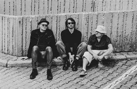 球速娱乐-H"H的简单介绍