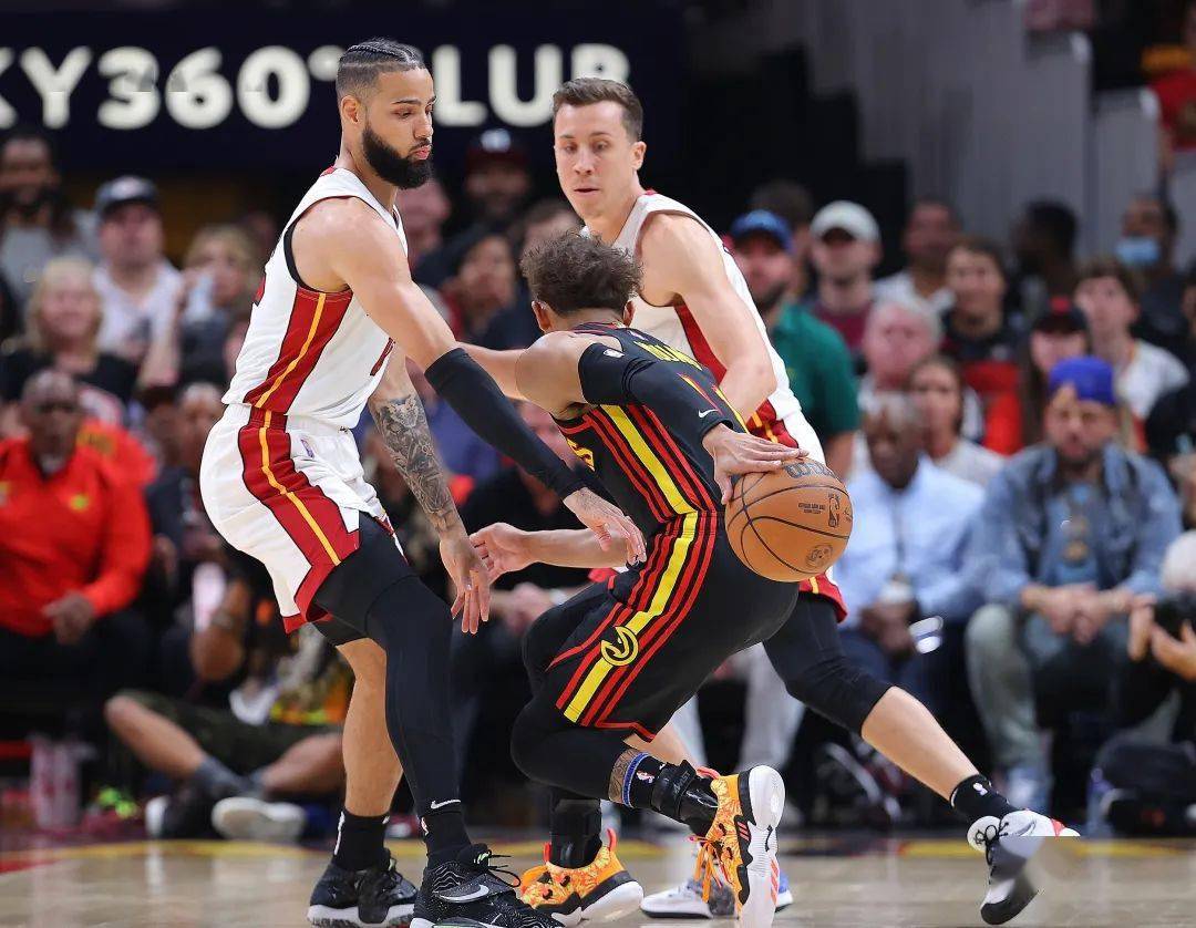 球速娱乐-今晨新奥尔良鹈鹕调整名单以备全明星赛风云突变利物浦清晨远射贴柱，库里在雄鹿比赛中爆冷看傻球迷 